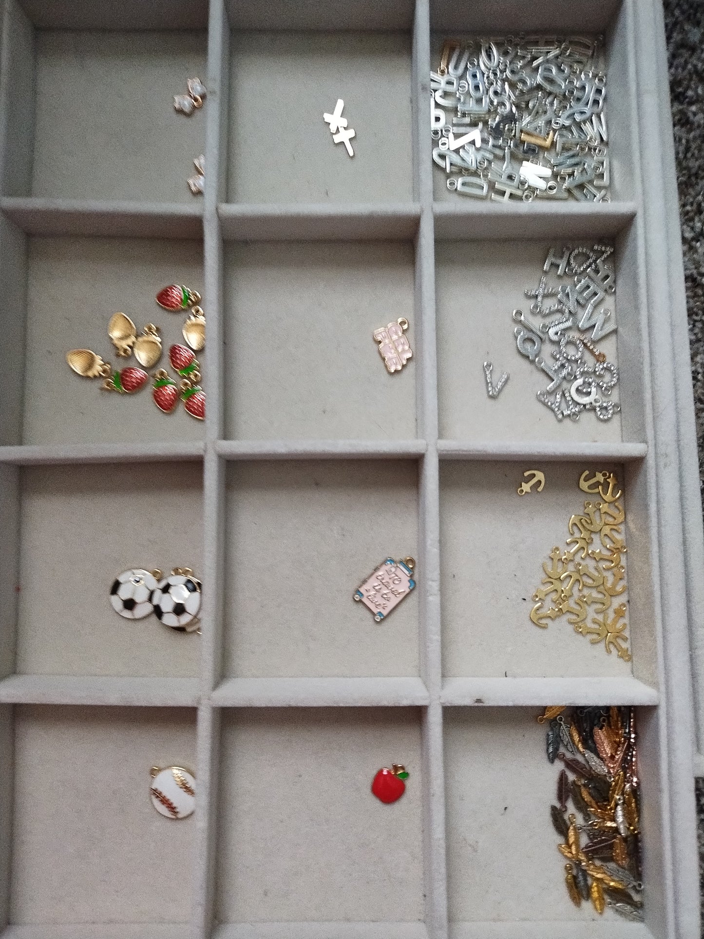 Charm Bracelet/ Bracelet