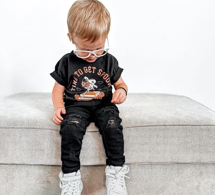 Black Distressed Jeans