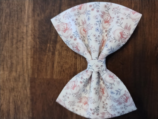 Peter Rabbit Bow